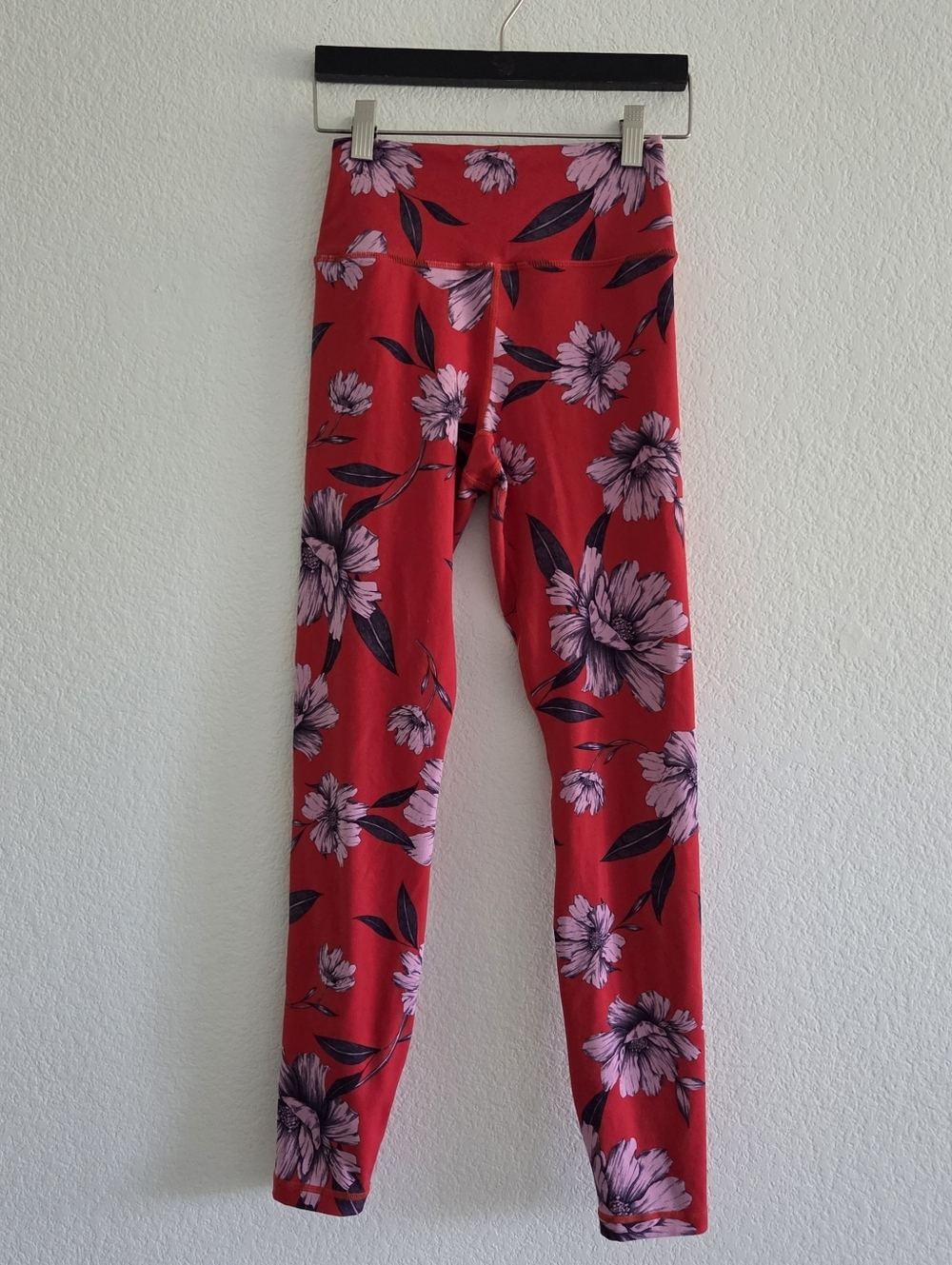Spiritual Gangster Crimson Floral High Waist Leggings Small Red Pink Yoga Active